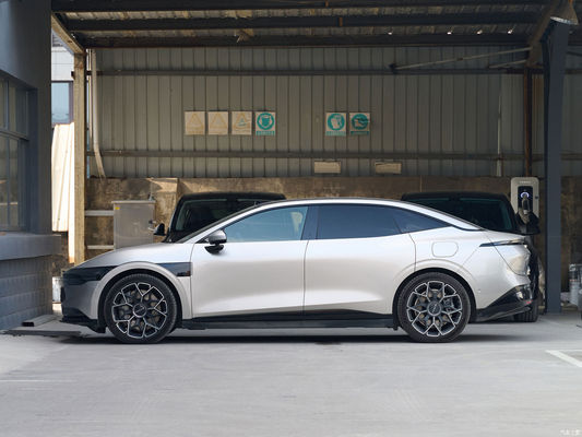 Pure électrique 2024 Voiture Zeekr007 Sedan 4WD 75kwh 100wkwh Batterie Vitesse maximale 210 Km/H EV