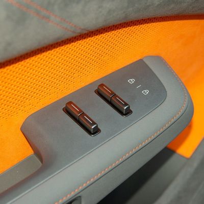 Orange 2023/2024 Zeekr 001 Voiture électrique 100kwh EV Z-Sport 4WD roue Vous/Je/Nous