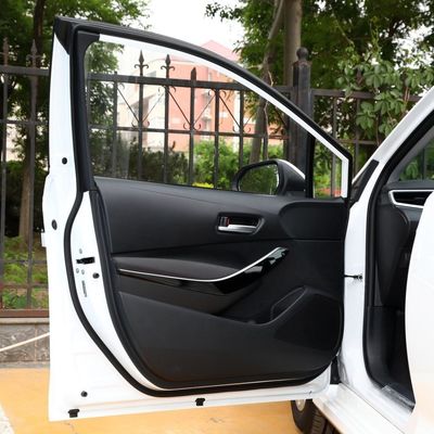 70 kW de puissance totale du moteur voiture électrique personnalisée 2023 Toyota Corolla 1.8L double moteur Pioneer Version voiture hybride compacte énergétique