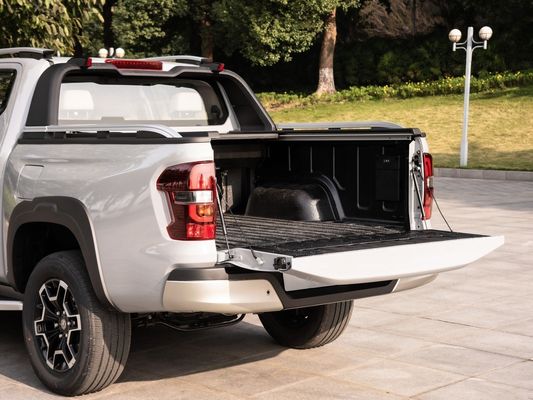 Pickup Style 2024 Changan Hunter Warrior/Knight à double moteur 4 roues motrices standard / SUV hybride à boîte longue supplémentaire