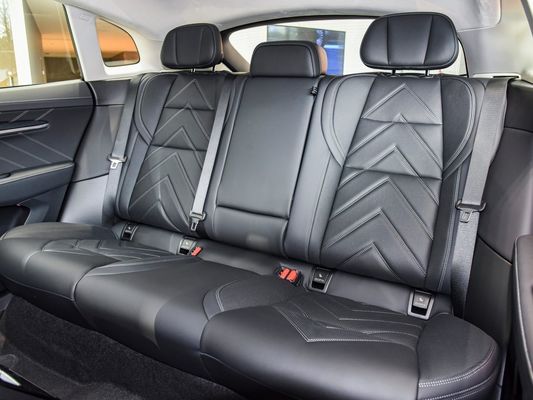 Les voitures électriques personnalisées 2023 Zeekr001 We Awd 140 kW Pleine configuration siège n ° 5