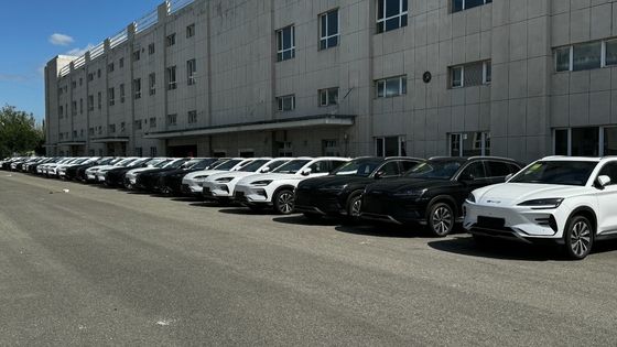 2023 EV Byd E2 Édition de luxe Voiture électrique pure Utilisée/Closed Type de carrosserie Édition blanche