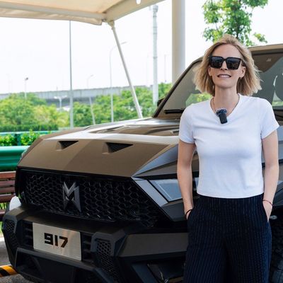 Grand SUV Mhero 917 voiture électrique / SUV hybride / voiture à autonomie étendue avec boîte de vitesses automatique