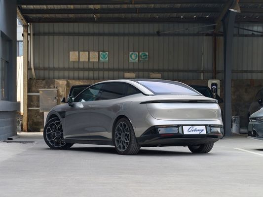 Zeekr 007 à quatre roues motrices 75kwh EV voiture électrique parfaite pour votre succès commercial