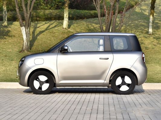 Compact Petit véhicule électrique mini voiture électrique mini voiture Changan Lumin 2023 155km/301km automatique