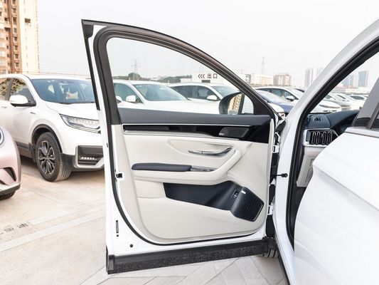 Byd Song Plus EV605 Glory Version SUV blanc Pour une demande personnalisée et un style de carrosserie
