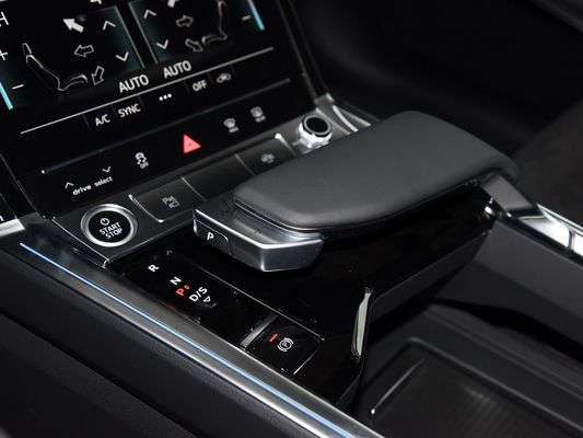 Audi E-Tron 2021 50 Quattro SUV électrique utilisé avec système de freinage électromagnétique