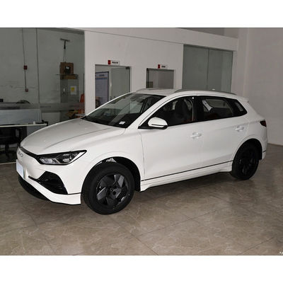 2023 EV Byd E2 Luxury Edition Pure voiture électrique d'occasion / voiture électrique en couleur blanche extérieure