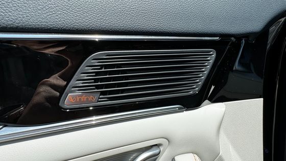 605km de portée EV Byd Song Plus SUV Champion Edition phare avec une charge lente 10h