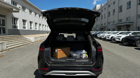 605km de portée EV Byd Song Plus SUV Champion Edition phare avec une charge lente 10h