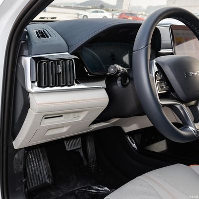 Byd Song Plus 605km Champion Version phare voiture électrique Volant gauche 2024 SUV