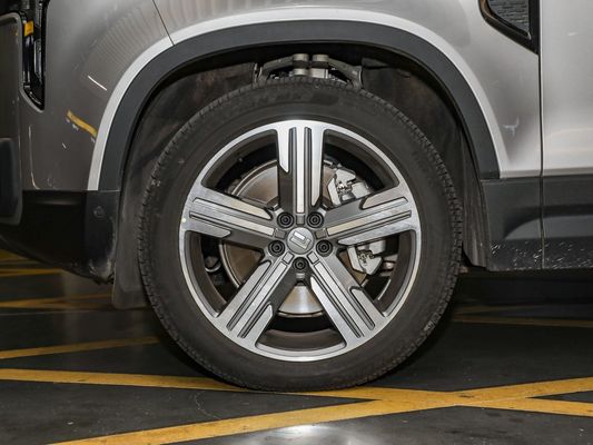 1600-2500CC Certification HACCP Mgnt 2023 Édition Enjoy SUV à 6 places avec cylindrée