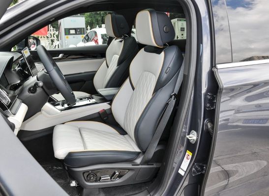 Noir 2022 BYD Tang EV 635 km à quatre roues motrices Édition phare Sélection de voiture à 6 places
