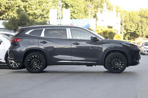 Demande personnalisée 2023 Exeed 300t 2WD Exeed avec type de carrosserie fermée et personnalisation