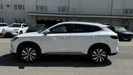 2024 Byd Song Plus Honor Edition EV 605km Vélosité FWD avec demande personnalisée