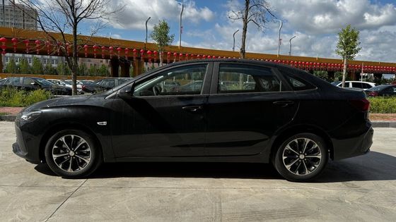 2024 1.3t voiture hybride légère avec boîte de vitesses automatique et certification HACCP