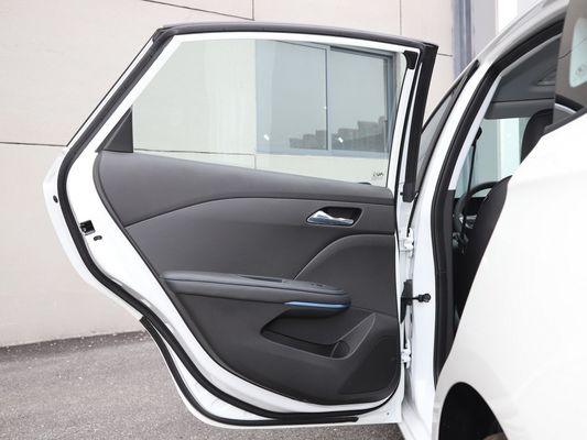 2024 1.3t légère édition hybride voiture avec système de freinage barométrique et couleur extérieure noire