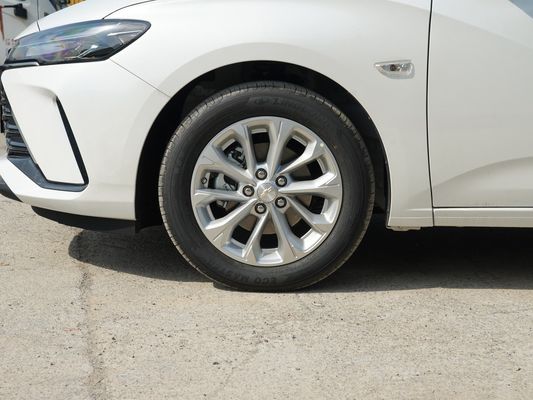 La certification Mgnt HACCP 2024 1.5L édition Enjoyment à double embrayage pour type de carrosserie fermé