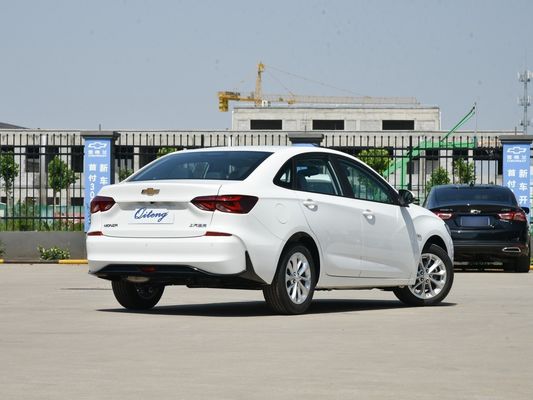 La certification Mgnt HACCP 2024 1.5L édition Enjoyment à double embrayage pour type de carrosserie fermé