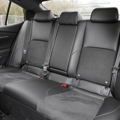2024 Camry 2.0hxs Sports Plus Version Hybride voiture avec et E-CVT Transmission sans pas