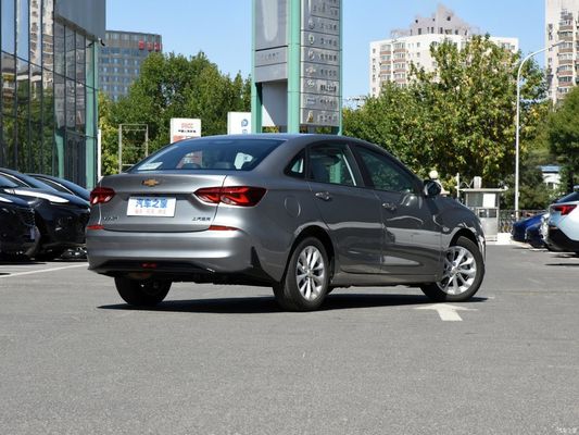 SUV Chevrolet Monza 1.5L à double embrayage Enjoyment Puls Edition Performance de voiture à essence