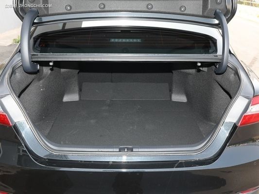 5 places Toyota Camry 2023 2.5q avec système de freinage Epb à prix abordable