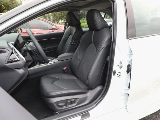 Sedan Toyota Camry 2023 2.5hq Mh EV à double moteur Voiture hybride phare Voiture à essence
