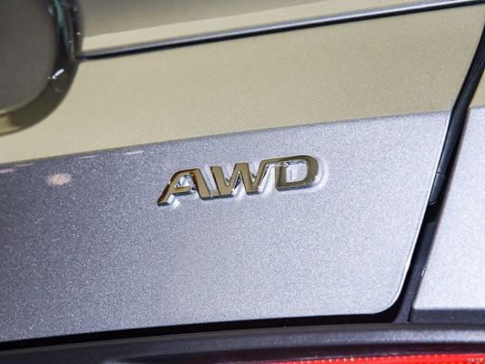 2023 Toyota Bz4X X-Mode Awd Ultra Edition SUV EV avec suspension indépendante Mcpherson