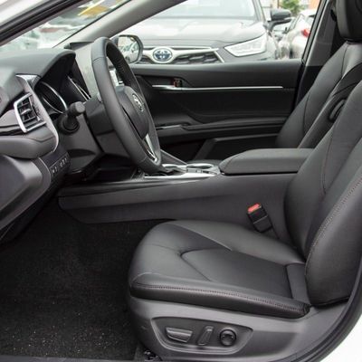2023 Toyota Camry 2.5g Édition Deluxe essence 2.5L 207HP L4 voitures Conditions routières Route