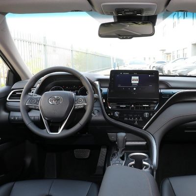 Vente 2023 Toyota Camry 2.5g Édition Deluxe voiture à essence avec 2500-4000cc cylindrée
