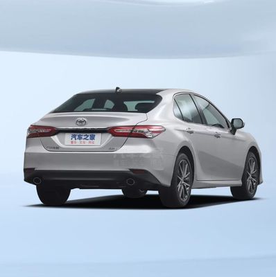 Vente 2023 Toyota Camry 2.5g Édition Deluxe voiture à essence avec 2500-4000cc cylindrée
