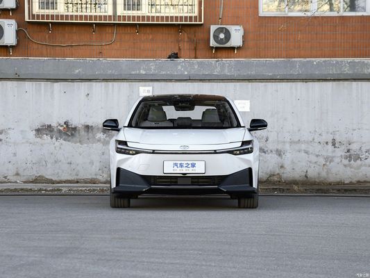 Service après-vente en ligne/local Toyota Bz3 2023 616 km Longue portée berline électrique