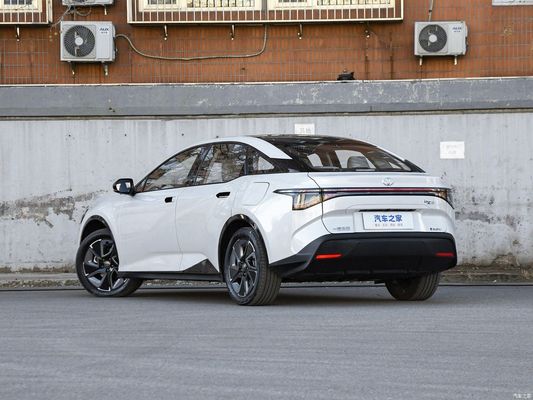 Service après-vente en ligne/local Toyota Bz3 2023 616 km Longue portée berline électrique