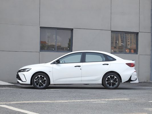 Demande personnalisée 2024 1.3t édition hybride légère Voiture Monza Automatique essence électrique