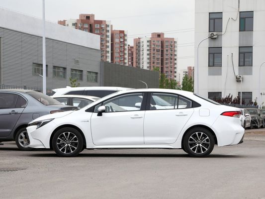 Capacité 1600-2500cc Toyota Levin Smart Electric Hybrid 1.8L Voiture électrique de luxe