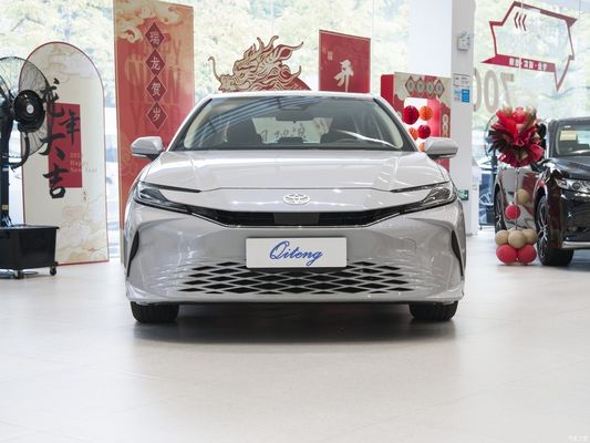 2024 Double moteur 2.0hp voiture de luxe avec direction gauche et Toyota Camry 9