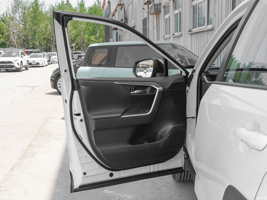 Modèle 2023 2.0L CVT à quatre roues motrices Noir Adventure Plus SUV cylindrée Noir CVT