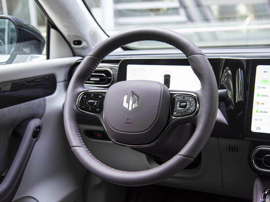 SUV voiture véhicule électrique EV Leap C11 2023 Range étendu 285 Zhixiang siège n ° 5 Fabriqué