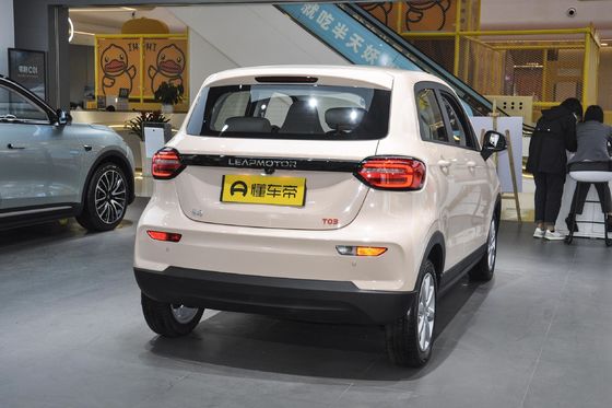 Type de carrosserie fermée et sièges pour 5 2022 Leapmotor T03 Amber Edition