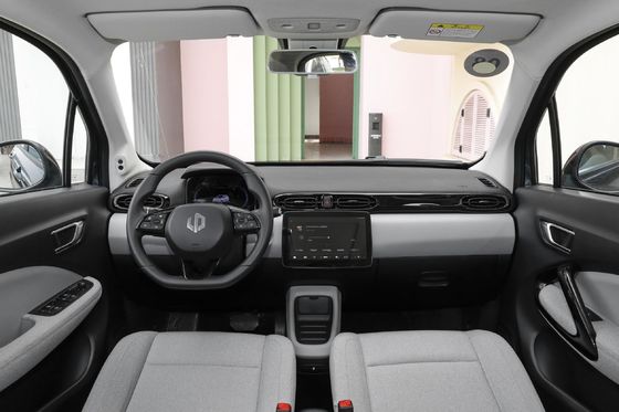 Leapmotor T03 403 Smart Edition Voiture de 200 kW 5 sièges Transport durable