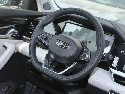 Personnalisation 2023 Geely Xingyuel 2.0td Haute Puissance Automatique Fwd Voiture Amiral