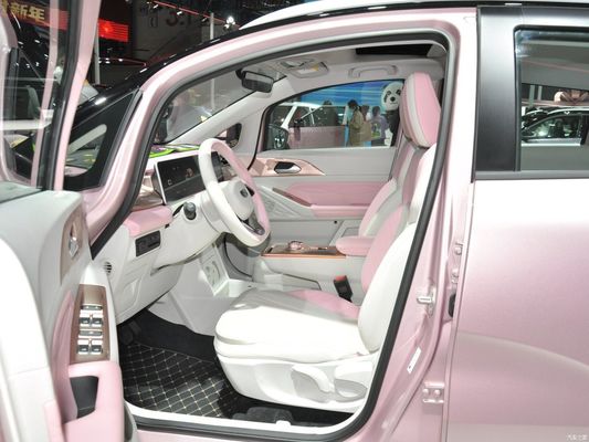 2023 Geely Geometry E-401km Linglong Tiger SUV électrique avec 4006x1765x1550 dimensions