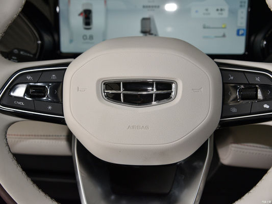 SUV Geely Monjaro Xingyue L 2.0td Auto 4WD Version phare Voiture à essence avec traction FWD