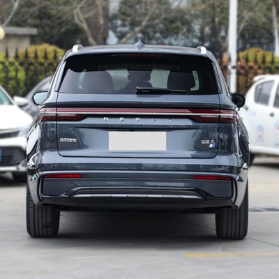 Geely Xingyue L 2023 4 roues motrices SUV édition phare avec système de freinage 4 roues motrices 4745*1860*1745