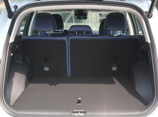 Geely Xingyue L 2023 4 roues motrices SUV édition phare avec système de freinage 4 roues motrices 4745*1860*1745