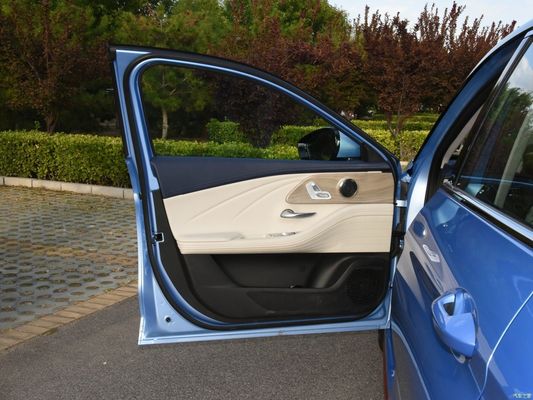 La berline Arrizo8 1.6t DCT est le dernier modèle de Chery avec des performances abordables et bonnes