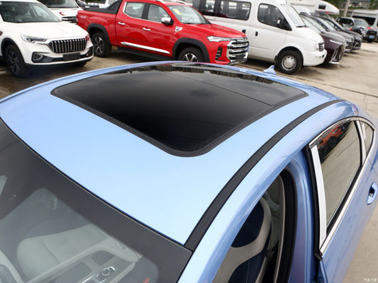 Chery Arrizo 8 voiture à essence DCT avec 5 places et service après-vente en ligne / local