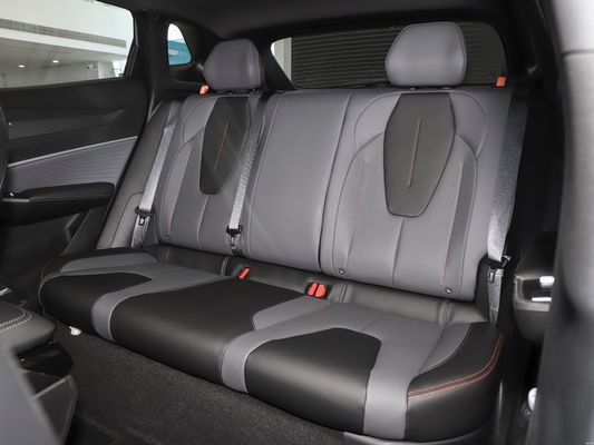Geely Altas PRO Boyue Cool 1.5td SUV de type Zhilian voiture à essence automatique pour le bénéfice