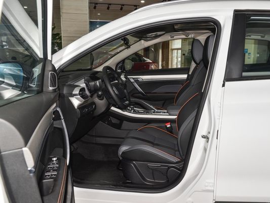 1340 Kg Préparation Geely Coolray 1.5t DCT Platine édition 2023 SUV voiture à essence RWD