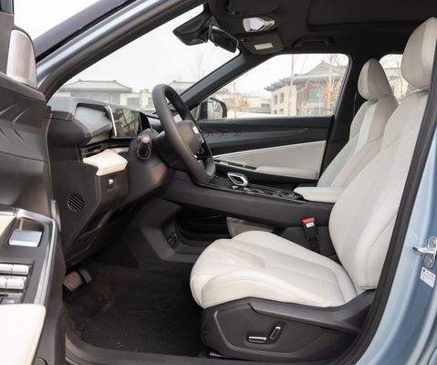 Carburant Geely Boyue/Atlas Cool 1.5td Smart SUV 5 sièges 0km voitures d'occasion à vendre